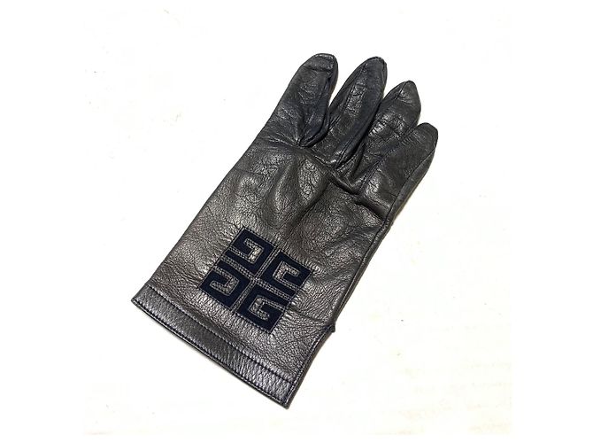 Gants Givenchy - vue 3