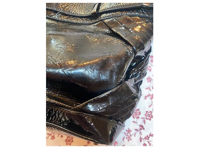 Autre Marque Borsa Burberry in vernice nera a spalla Nero - vista 2