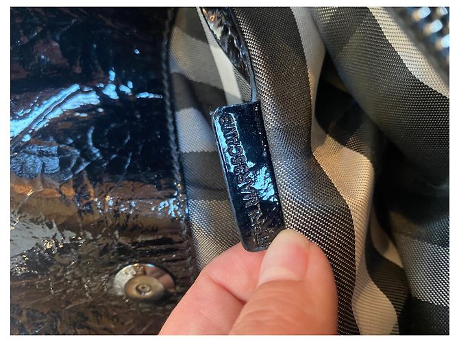 Autre Marque Borsa Burberry in vernice nera a spalla Nero - vista 7