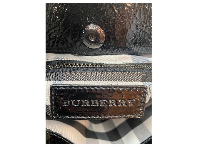 Autre Marque Borsa Burberry in vernice nera a spalla Nero - vista 9