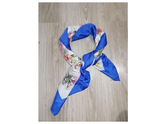 Marmont Sciarpa Gucci in seta floreale Multicolore - vista 2