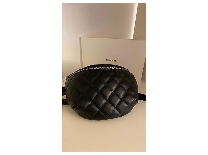 Chanel Bolsa de cinto uniforme Preto - vista 5