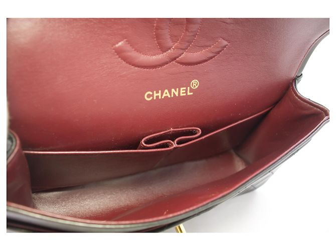 Chanel 2.55 Borsa a tracolla a catena media con patta foderata Pelle di agnello nera Nero - vista 10