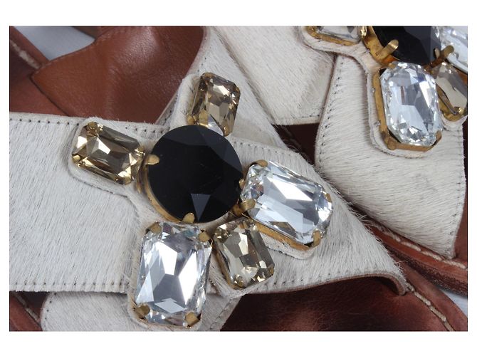 Sandali Marni con cristalli. Marrone Beige - vista 5