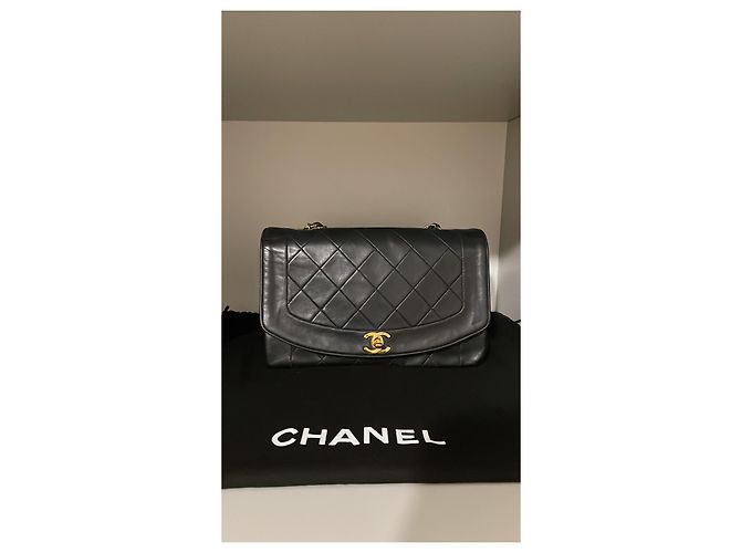 Borsa Chanel Diana Nera in Agnello Nappa Nero - vista 2
