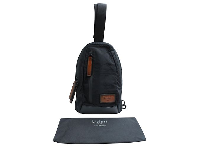 Borsa Monospalla Berluti in Nylon e Pelle Nera - vista 6