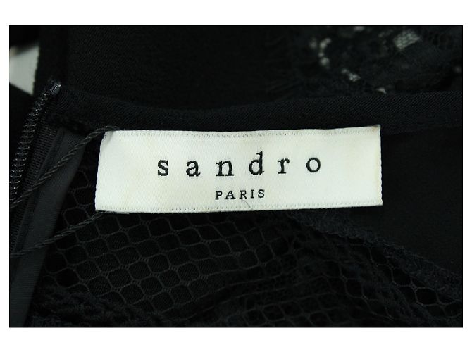Sandro Paris Spitzenschulterkleid aus schwarzer Viskose - Ansicht 4