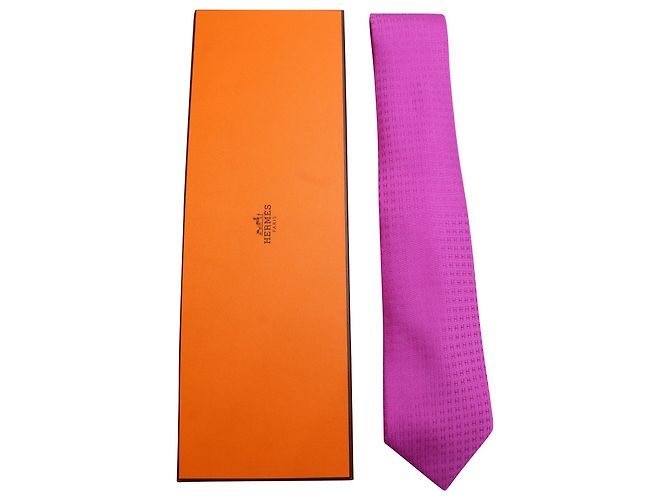 Hermès Cravatta Hermes con stampa H in seta rosa - vista 4