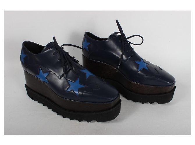 Stella Mc Cartney Stringate Elyse in pelle vegana con stelle Stella McCartney. Nero Blu - vista 2