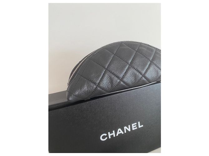 Marsupio Chanel in pelle martellata nera Nero - vista 15