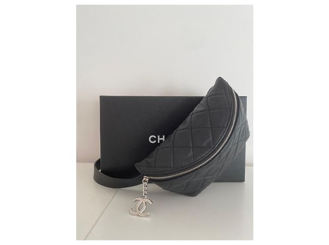 Marsupio Chanel in pelle martellata nera Nero - vista 7