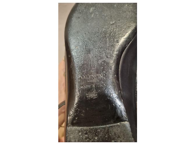 Valentino Sandalen aus schwarzem Leder - Ansicht 4