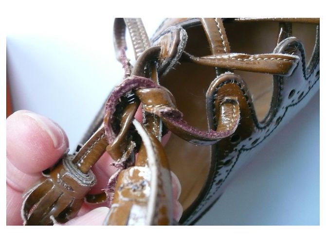Hermès HERMES Derby in vernice caramello T37 IT - vista 10