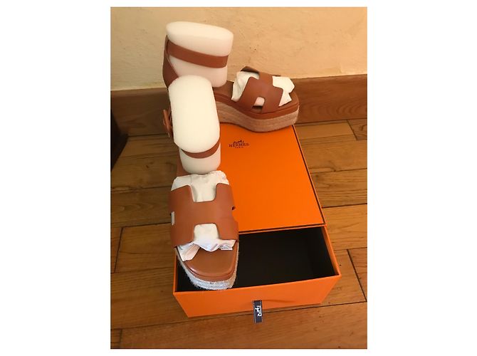 Hermès HERMES: Espadrillas / Sandali “Elda” T. 36 portato 2h! Marrone chiaro - vista 2