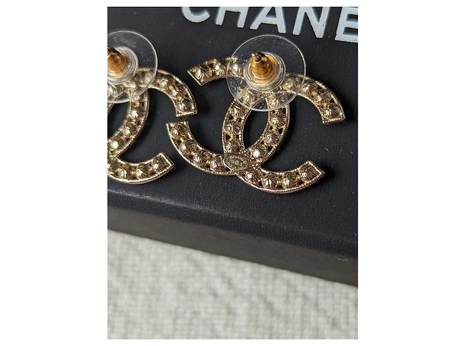 Chanel CC B19S Logo Crystal GHW Coco Mark Scatola Orecchini Ricevuta D'oro - vista 12