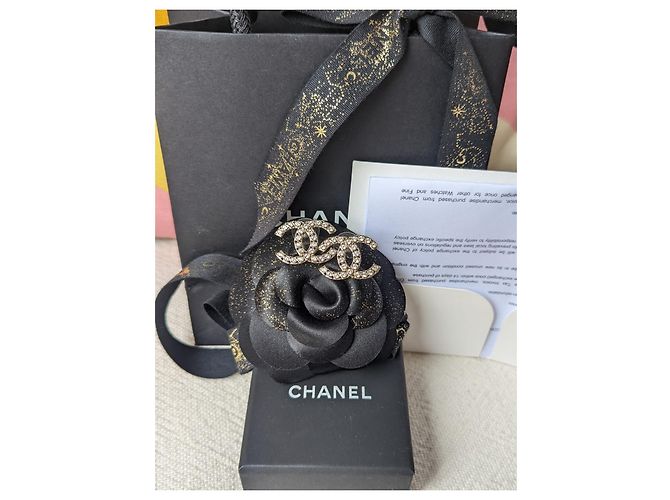 Chanel CC B19S Logo Crystal GHW Coco Mark Scatola Orecchini Ricevuta D'oro - vista 14