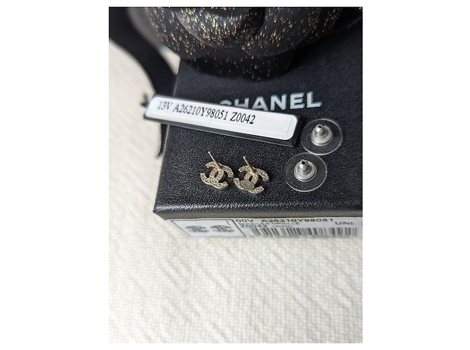 Chanel CC A13V Classic Kristall-Silber-Hardware-Logo-Ohrringe Box-Tag - Ansicht 6