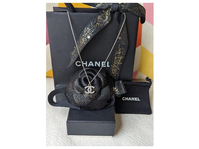 Chanel CC B12V logo classico intramontabile cofanetto per collana in cristallo docs Argento - vista 10