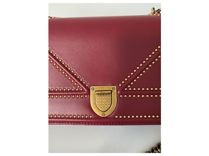 Borsa a tracolla Dior Diorama in pelle rossa con borchie Rosso - vista 16