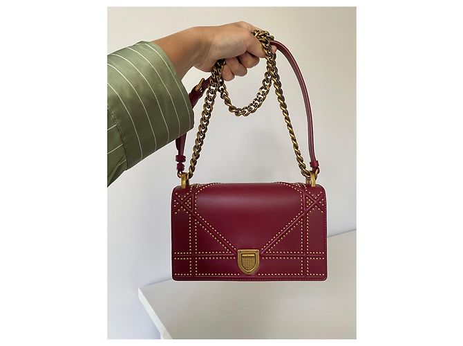 Borsa a tracolla Dior Diorama in pelle rossa con borchie Rosso - vista 5