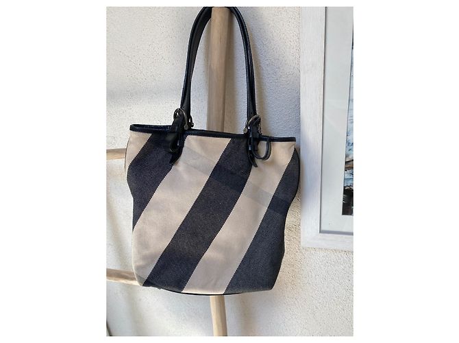 Borsa a mano Burberry nera in tela e pelle Nero - vista 2