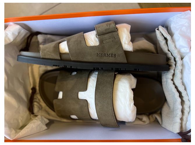Hermès Hermes Zypern Sandalen Khaki - Ansicht 2