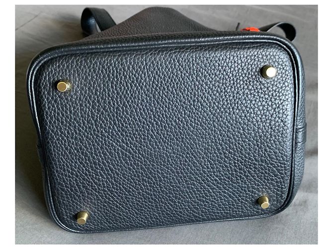 Borsa Hermès Picotin 22 in pelle Clemence nera Nero - vista 11