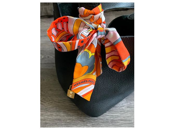 Borsa Hermès Picotin 22 in pelle Clemence nera Nero - vista 5