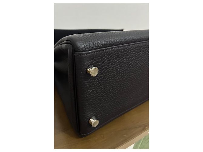 Hermès Kelly Retourné 32 Taurillon Clemence Nero Pelle - vista 6