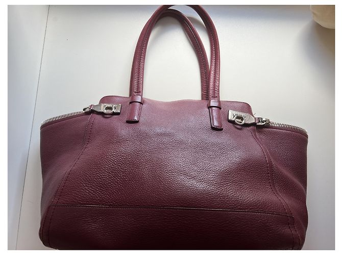 Salvatore Ferragamo Bolso grande Salvatore Ferragomo Burdeos - vista 6