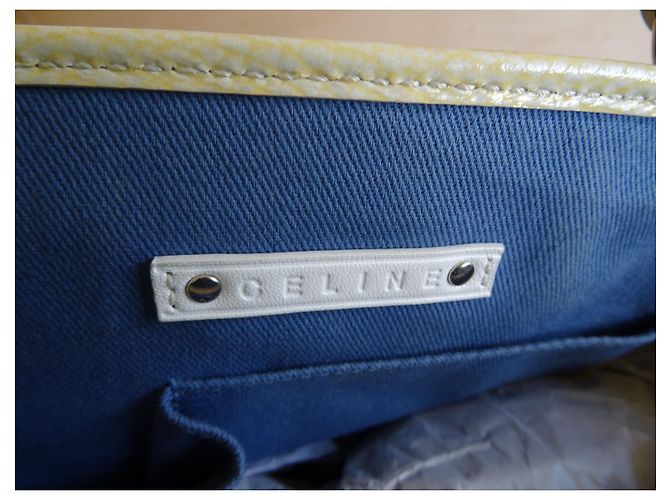 Borsa a mano Céline Boogie in pelle celeste e tela monogrammata Blu chiaro - vista 3