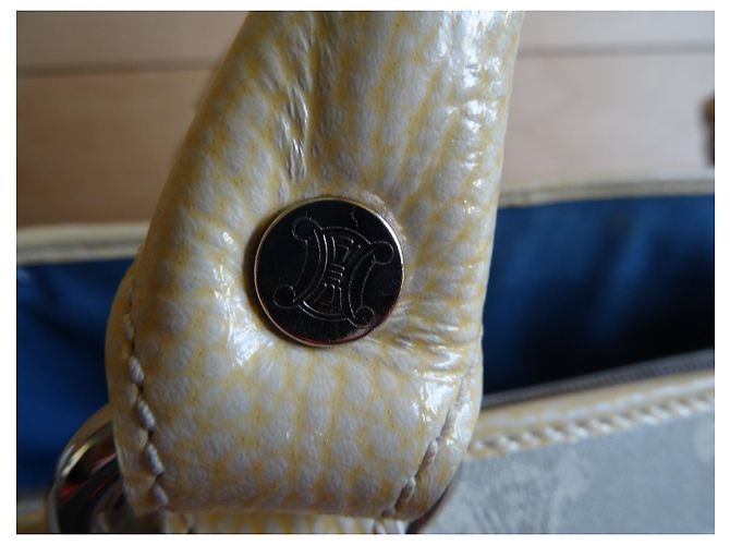 Borsa a mano Céline Boogie in pelle celeste e tela monogrammata Blu chiaro - vista 4