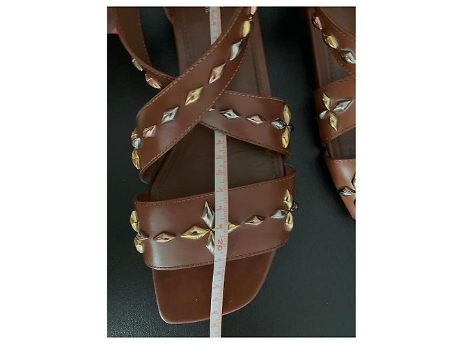 Sandali Louis Vuitton in pelle marrone - vista 5