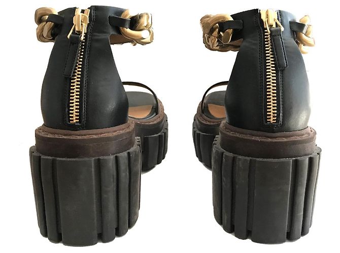 Stella Mc Cartney Sandalias Stella McCartney Emilie en cuero vegano negro - vista 2