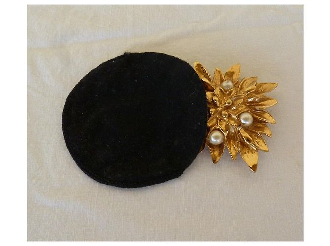 Yves Saint Laurent Pins & Broschen - Ansicht 4