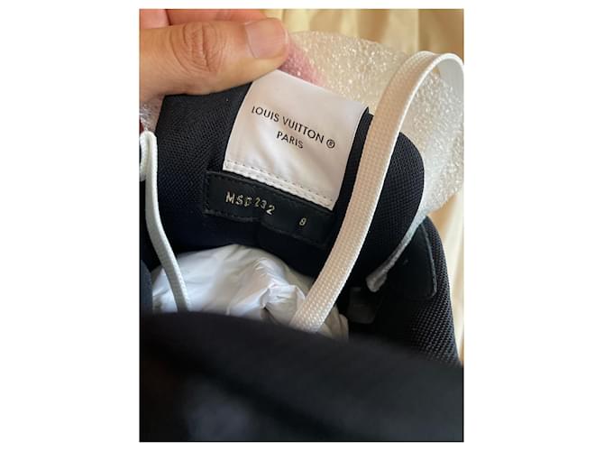 Louis Vuitton Sneaker LV Monogram Nero Bianco - vista 5