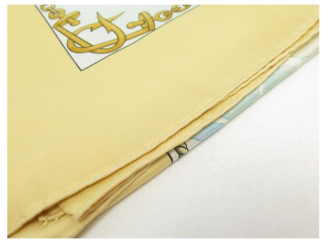 Hermès SCIARPA QUADRATA HERMES GRONLAND LEDOUX 90 SETA GIALLA + SCATOLA SCIARPA IN SETA Giallo - vista 13