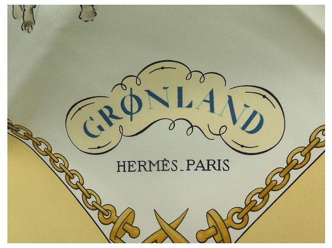 Hermès SCIARPA QUADRATA HERMES GRONLAND LEDOUX 90 SETA GIALLA + SCATOLA SCIARPA IN SETA Giallo - vista 3