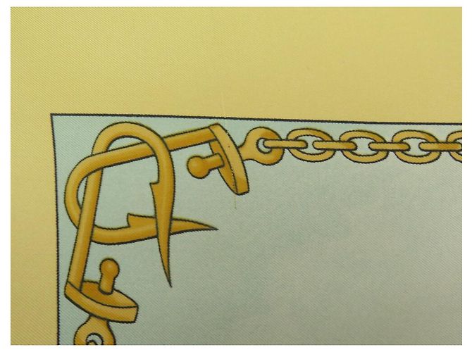 Hermès SCIARPA QUADRATA HERMES GRONLAND LEDOUX 90 SETA GIALLA + SCATOLA SCIARPA IN SETA Giallo - vista 8