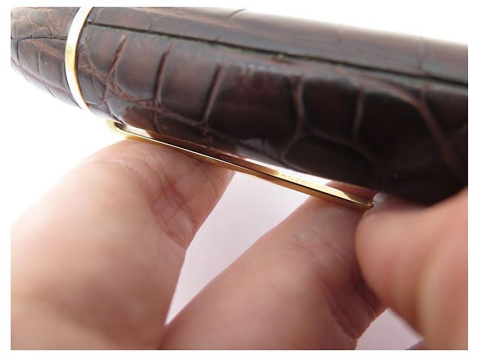 PLUMA LOUIS VUITTON CARGO N73260 PLUMA DE PIEL DE COCODRILO MARRÓN Castaño - vista 5