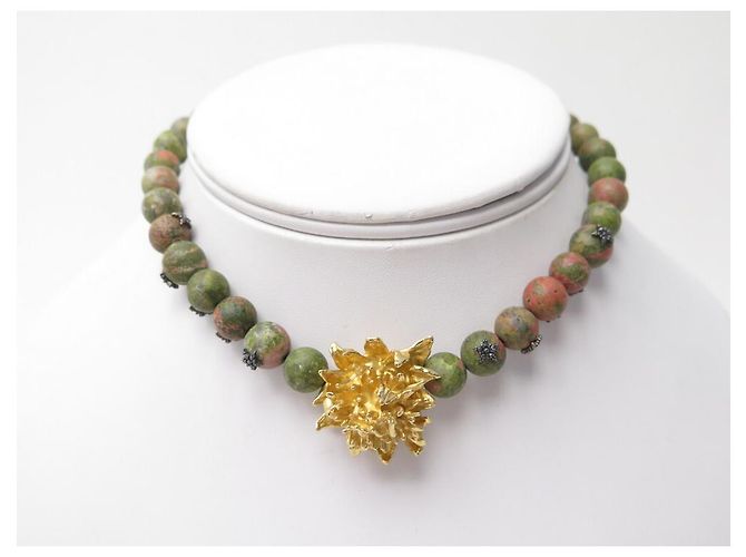 NEU CHRISTIAN DIOR CHOKER-HALSKETTE BLUME & PERLEN GOLDENE CHOKER-HALSKETTE - Ansicht 5
