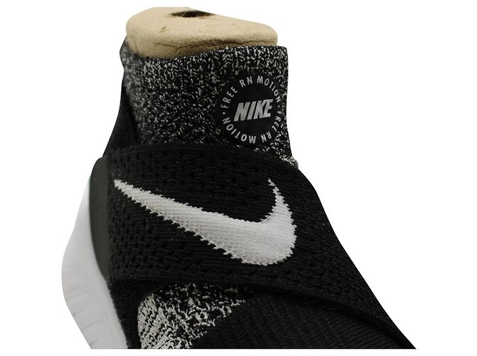 Nike Free RN Motion Flyknit 2018 Baskets en polyester Oreo - vue 9