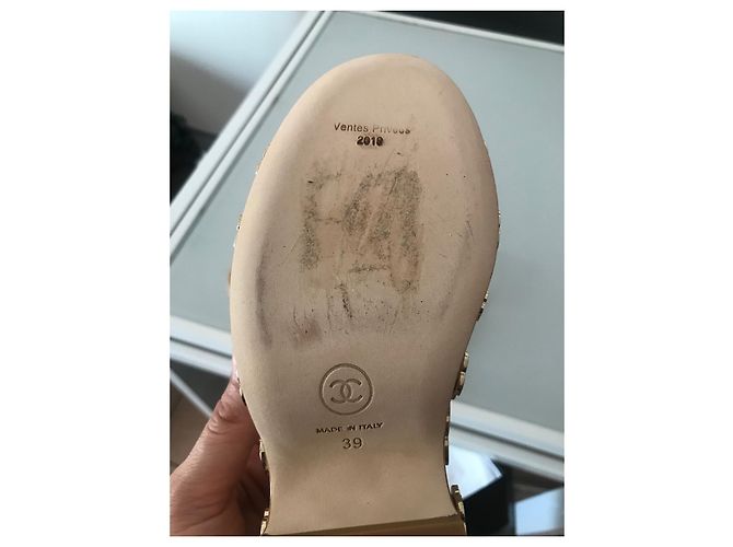 Chanel zuecos Beige - vista 8