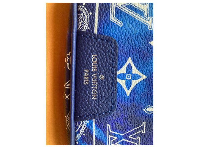 Louis Vuitton bandana monocromatica blu - vista 2