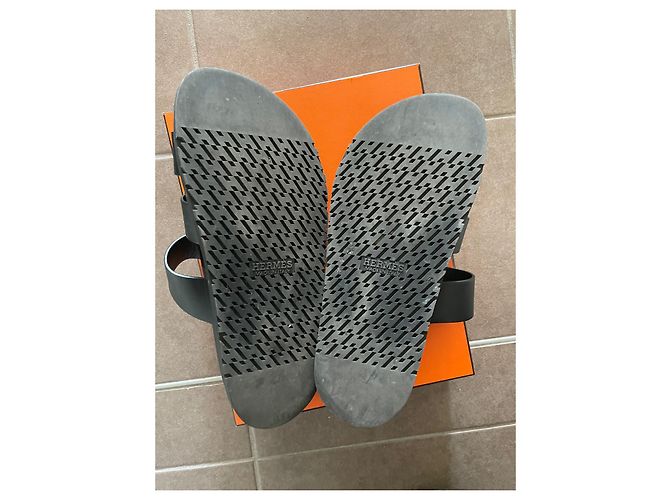 Sandali Hermès Ankara in pelle neri Nero - vista 2