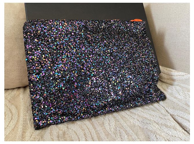 Mawi Multi-Glitzer-Clutch mit Stacheln Schwarz - Ansicht 4