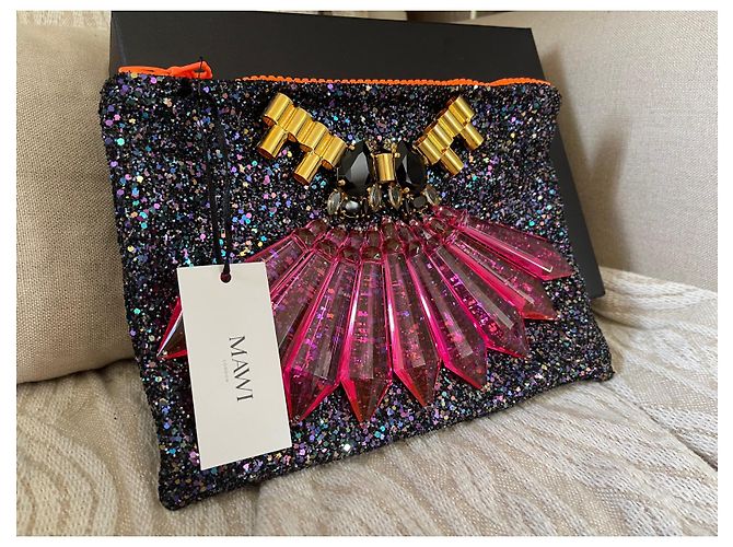 Mawi Multi-Glitzer-Clutch mit Stacheln Schwarz - Ansicht 7