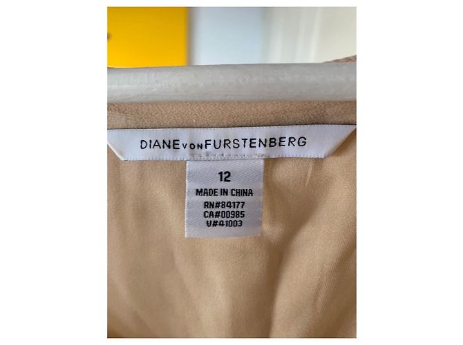 Diane Von Furstenberg DvF Fleurette Champagnerfarbenes Chiffonkleid aus Seide Beige - Ansicht 4