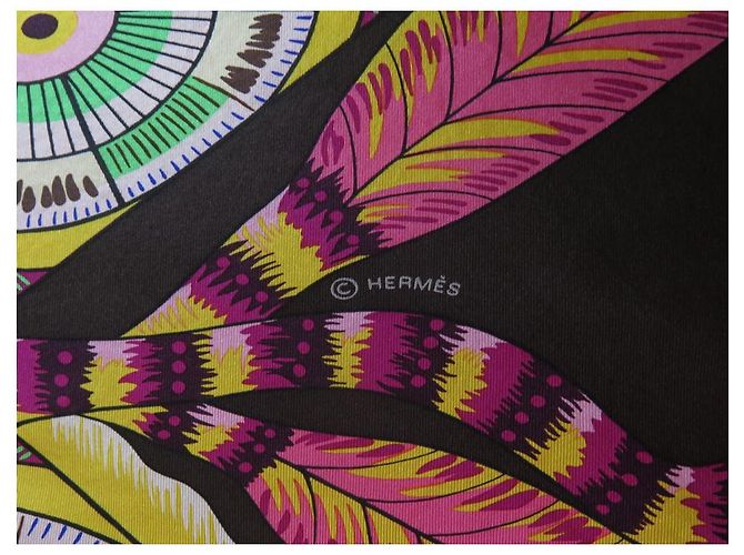 Plume Hermès NOVO LENÇO HERMES OS ARTISTAS DE DANÇA DA SAVANA CARRE WASH 140 Cachecol de seda Marrom - vista 4