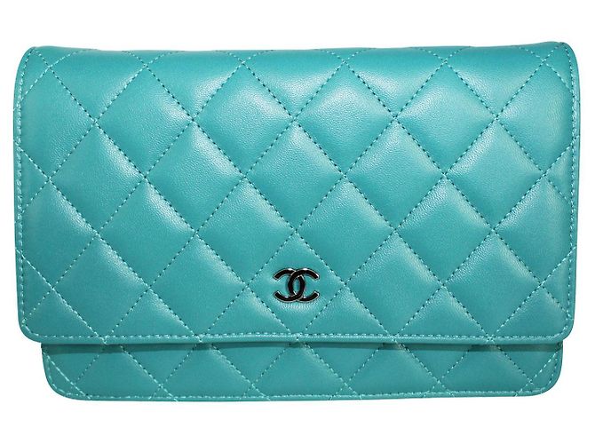 Wallet On Chain Chanel Portafoglio blu acqua con catena con "CC" argento - vista 2